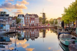 Leiden,Old,Town,Cityscape,,View,Of,The,Beestenmarkt,And,The